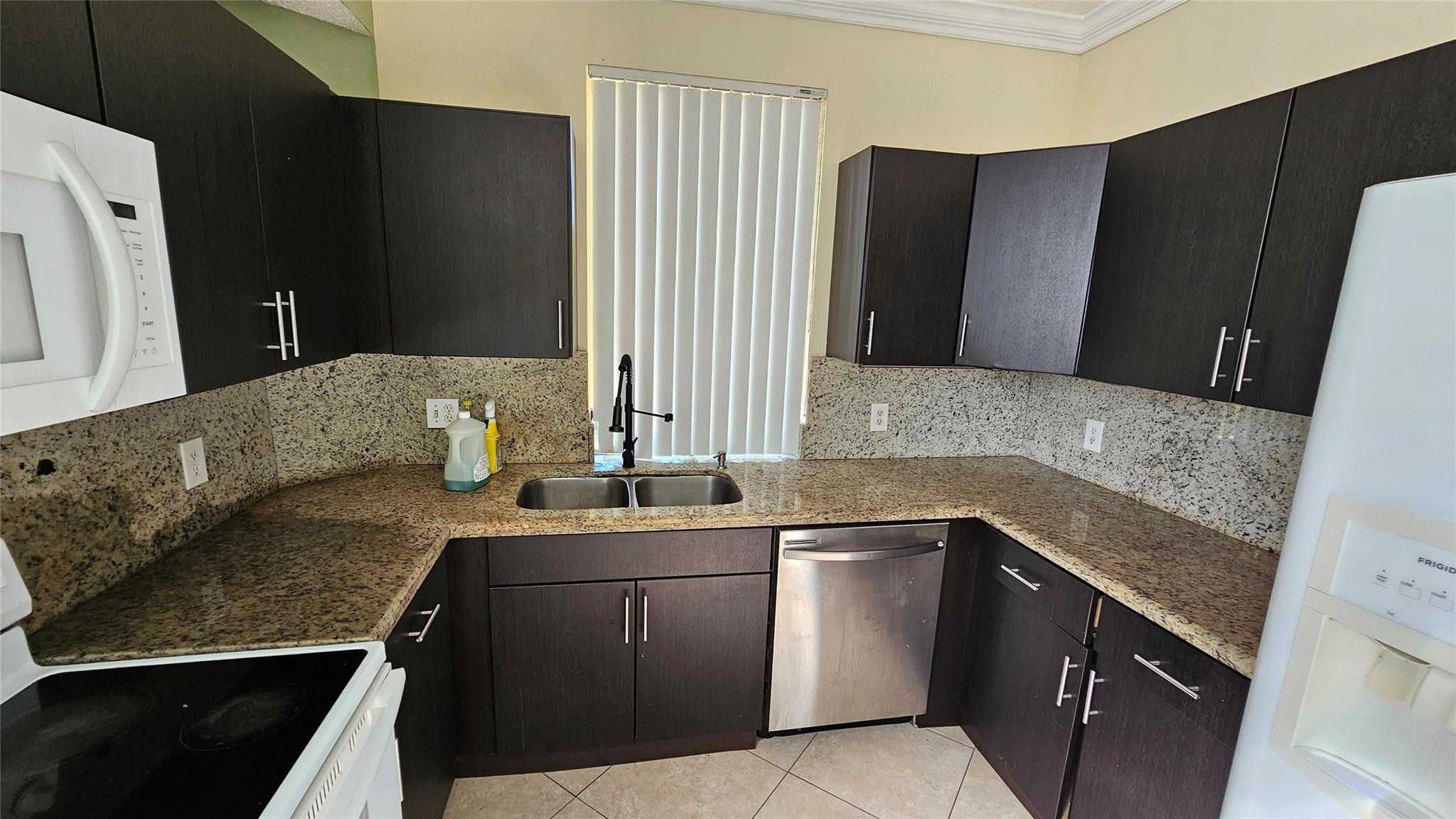 6960 SW 39th Street E101