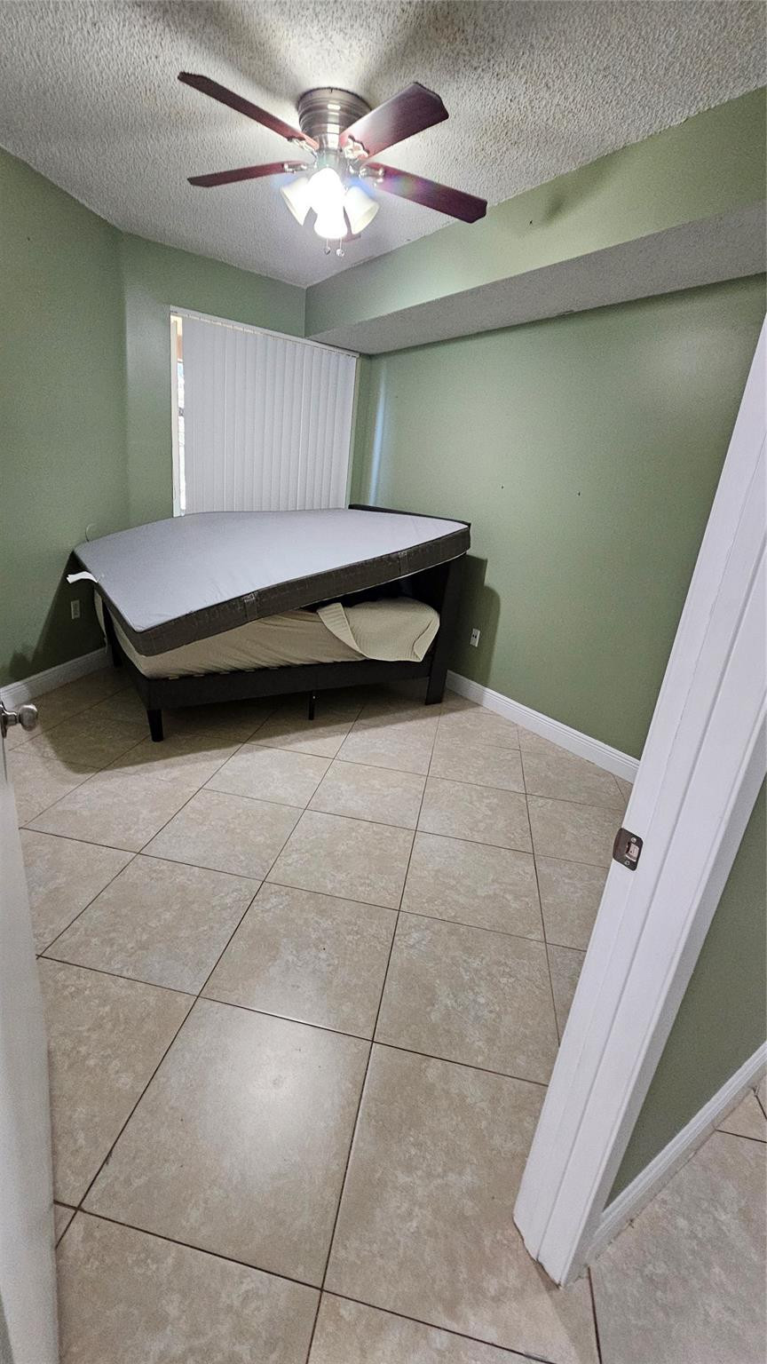 COURTYARDS AT DAVIE - Residential