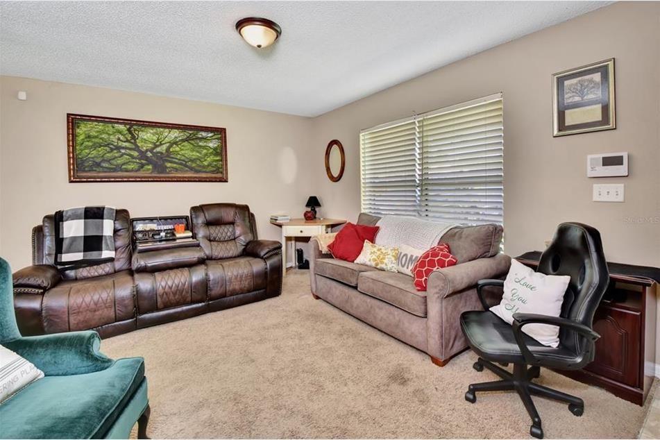 HOLIDAY HILLS WEST - Residential