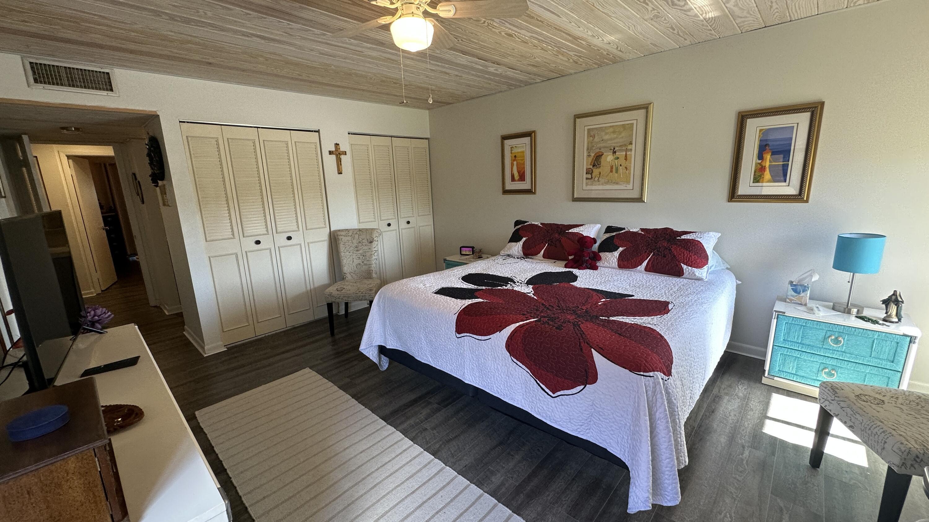 MILES GRANT CONDO - Residential