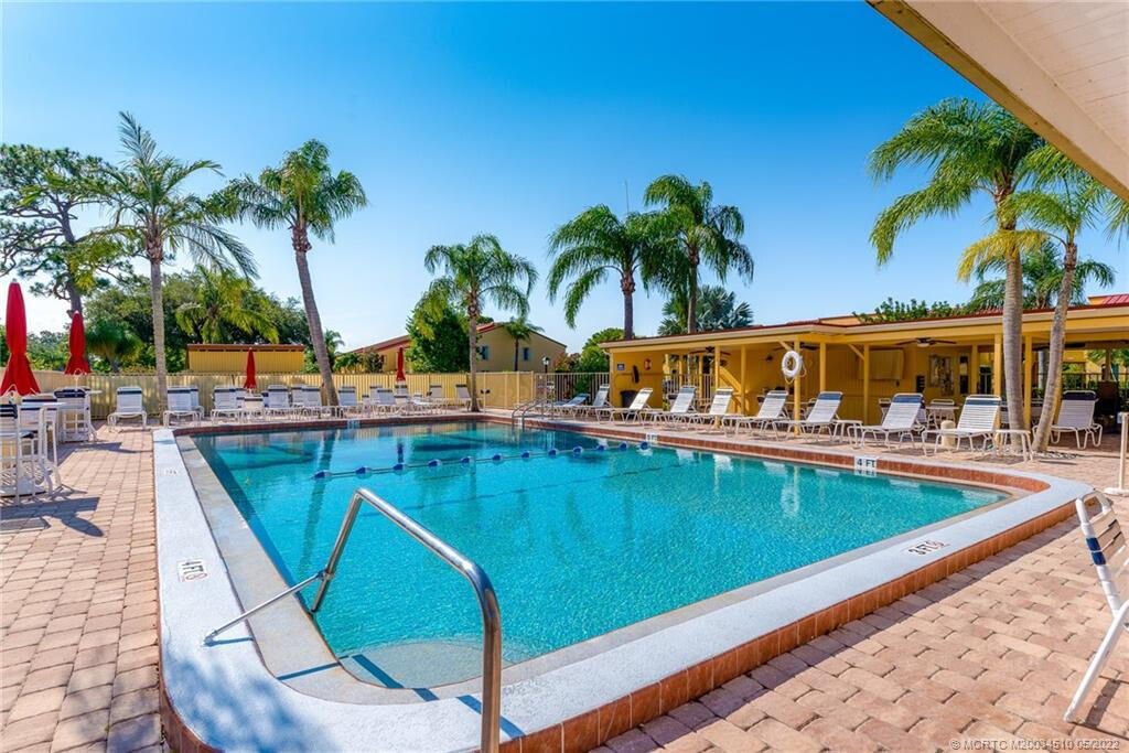 MILES GRANT CONDO - Residential