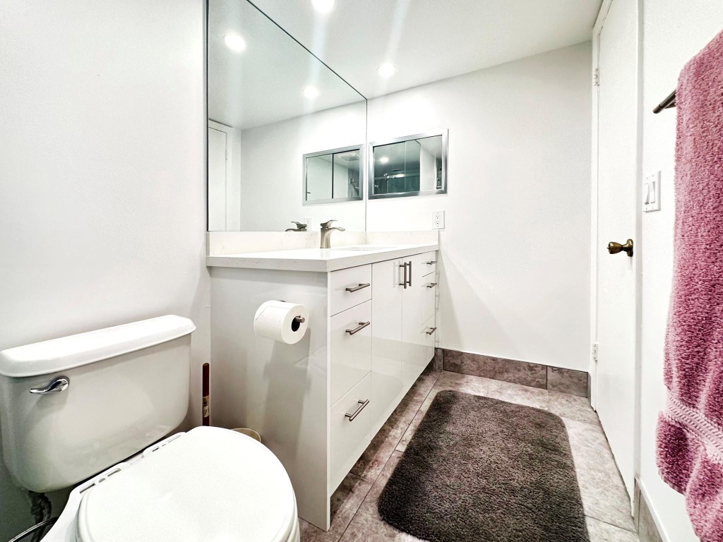 Century Village East - Residential