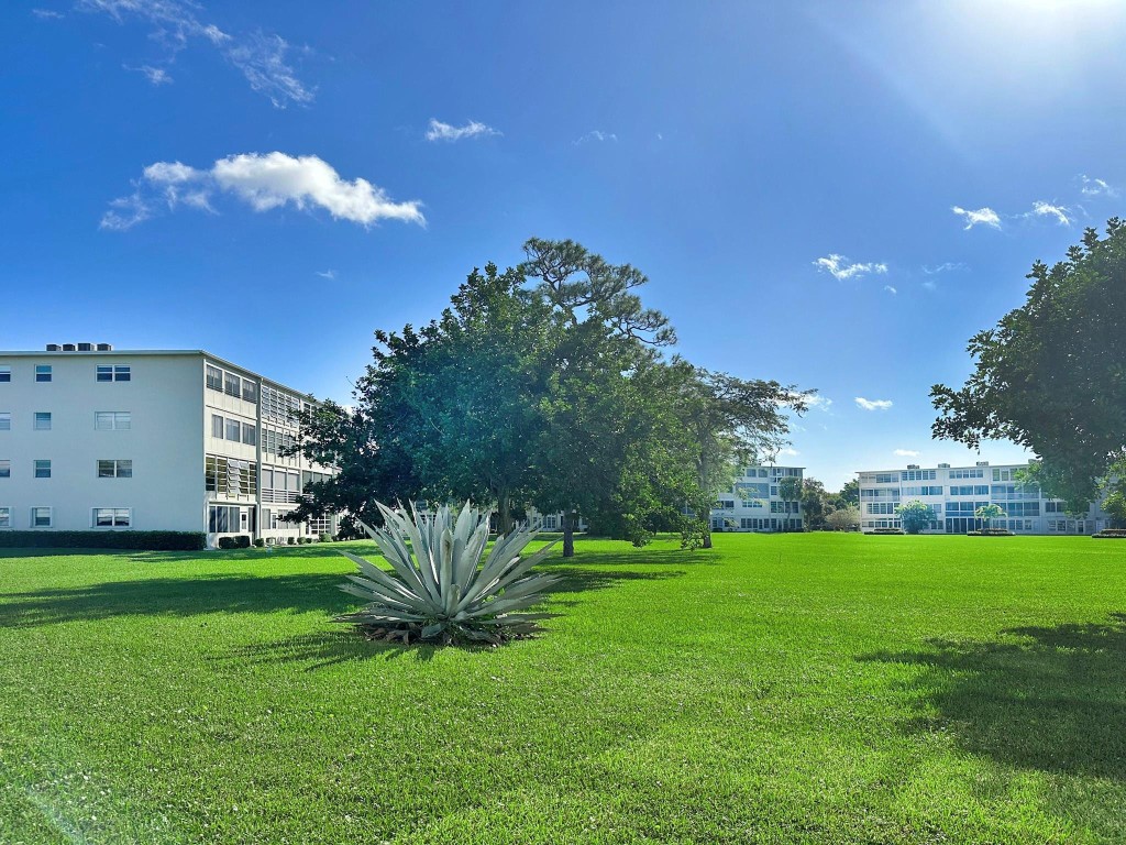 Century Village East - Residential