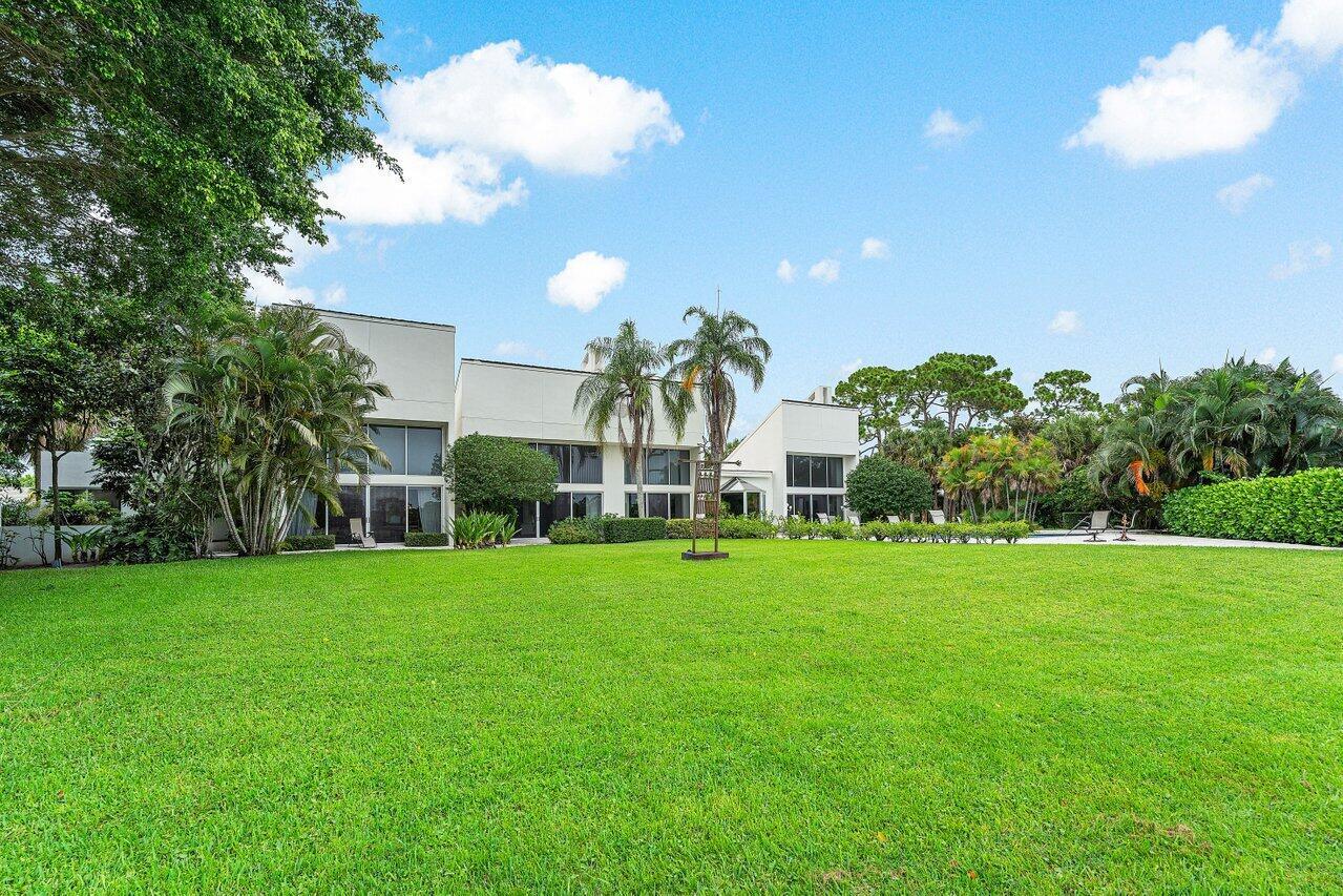 BREAKERS WEST 12 - Residential