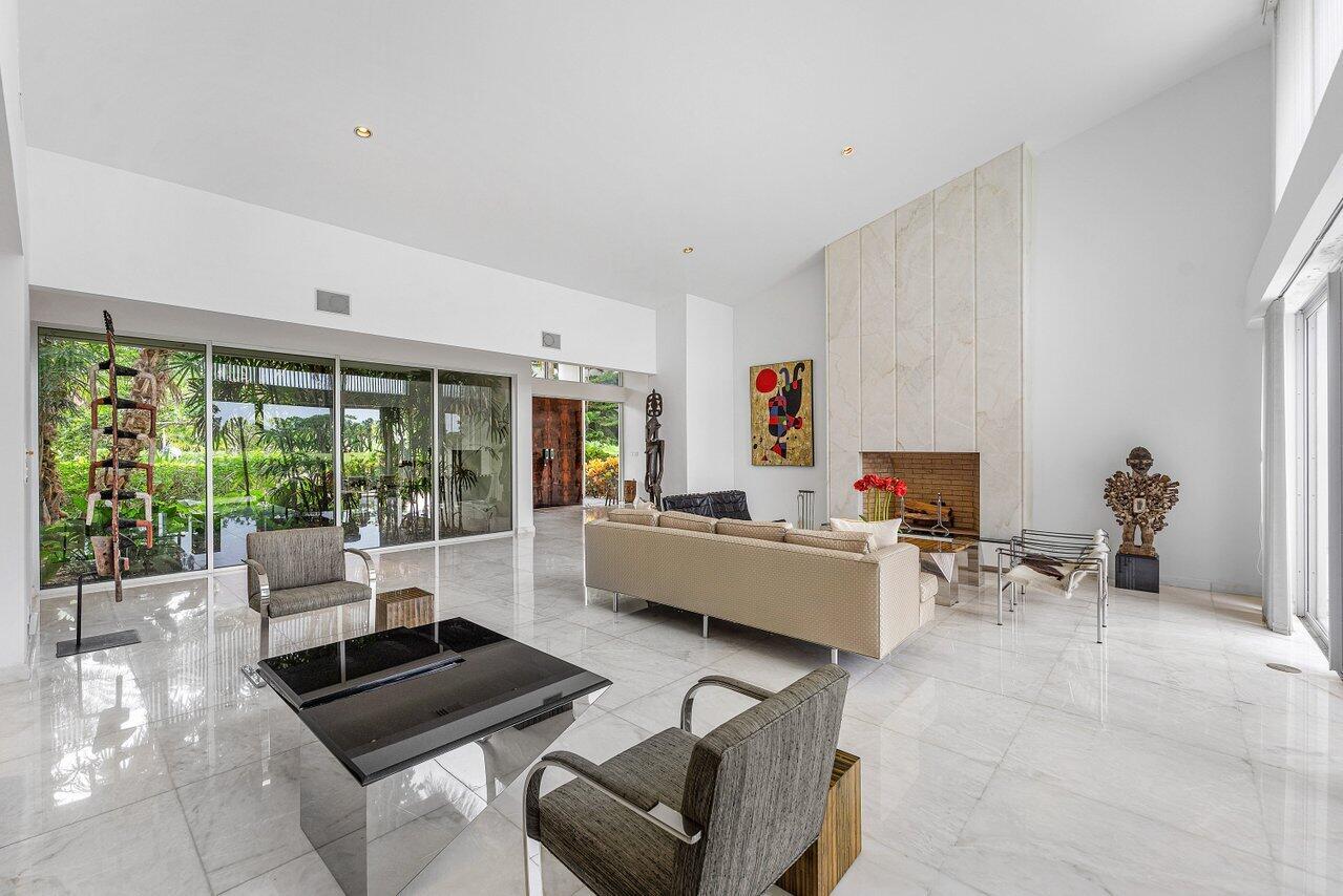 BREAKERS WEST 12 - Residential