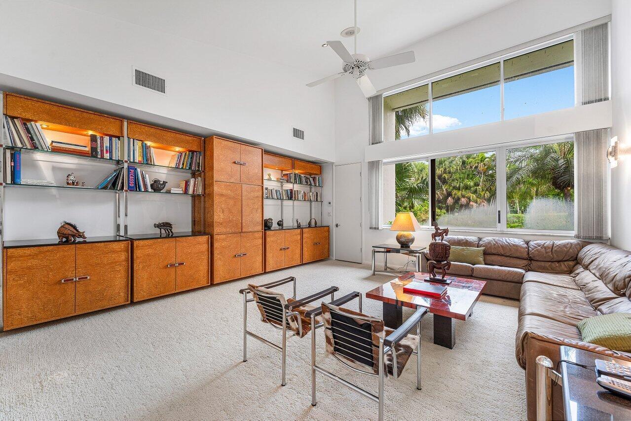 BREAKERS WEST 12 - Residential