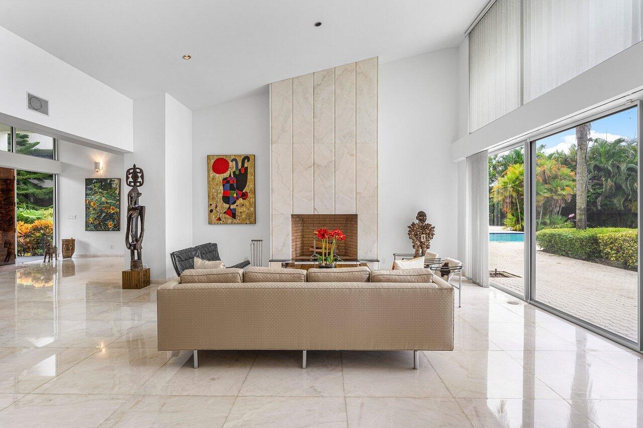 BREAKERS WEST 12 - Residential