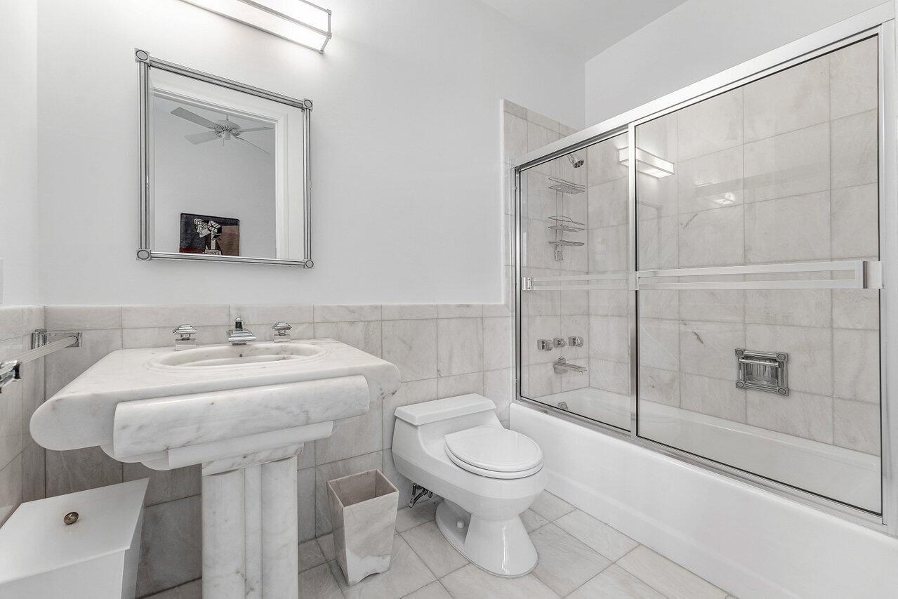 BREAKERS WEST 12 - Residential