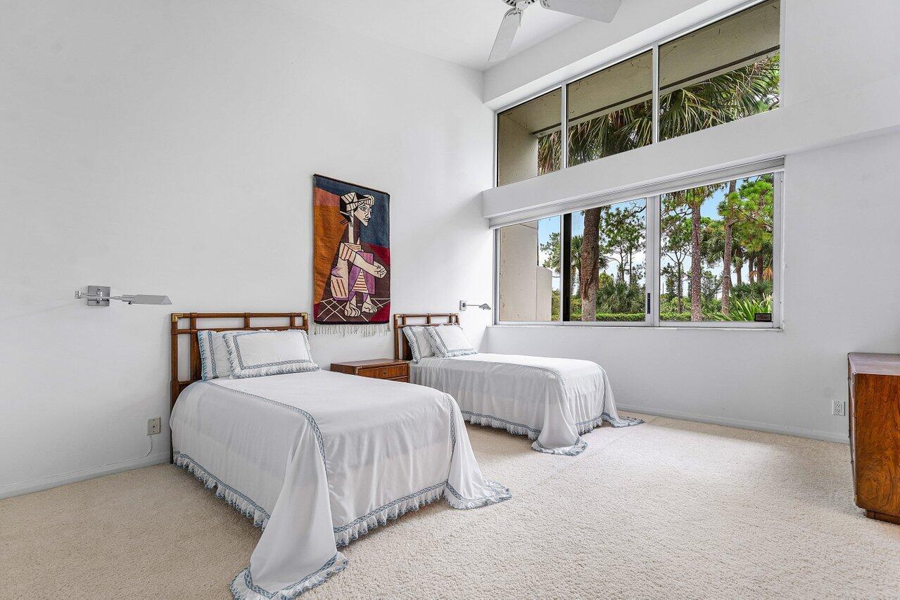 BREAKERS WEST 12 - Residential