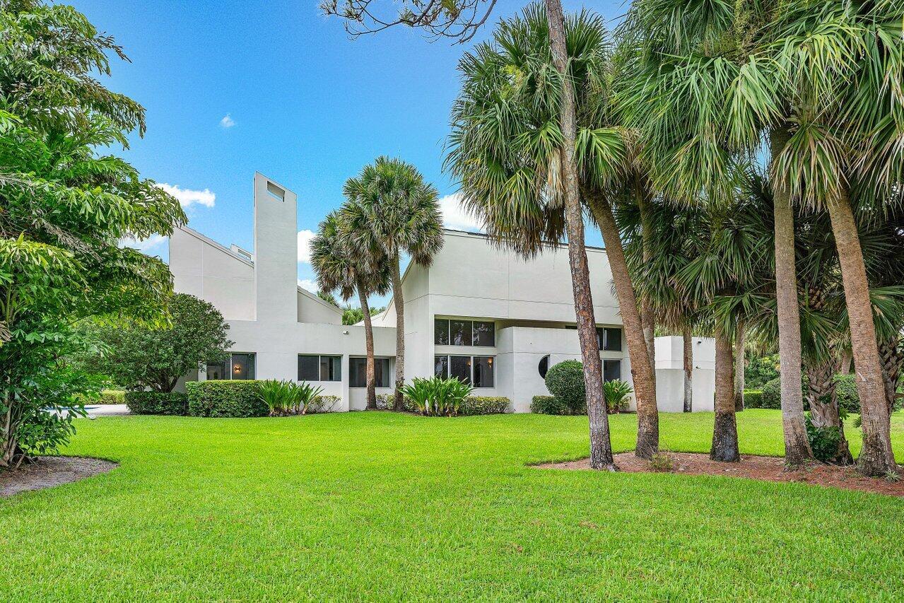 BREAKERS WEST 12 - Residential