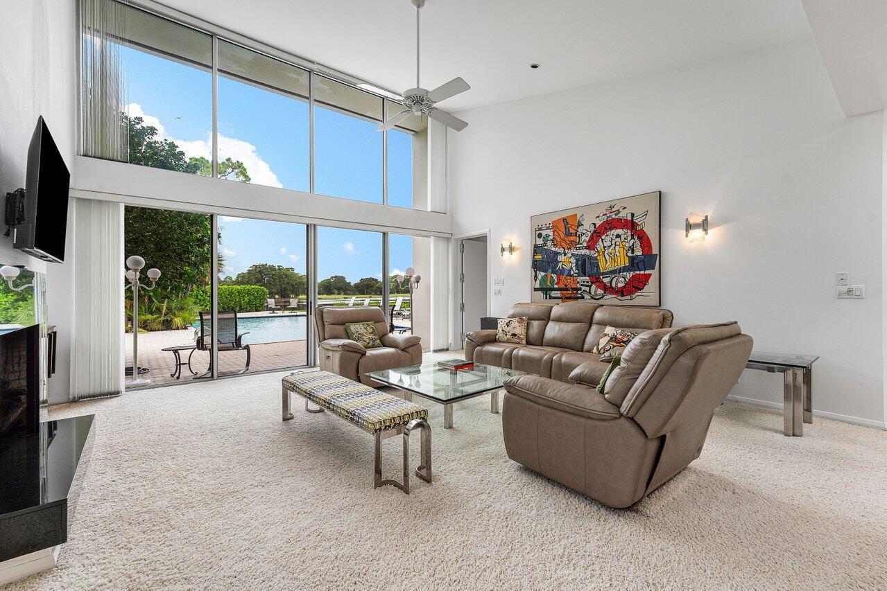 BREAKERS WEST 12 - Residential