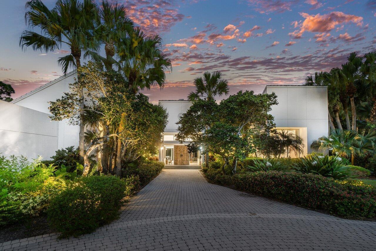 BREAKERS WEST 12 - Residential