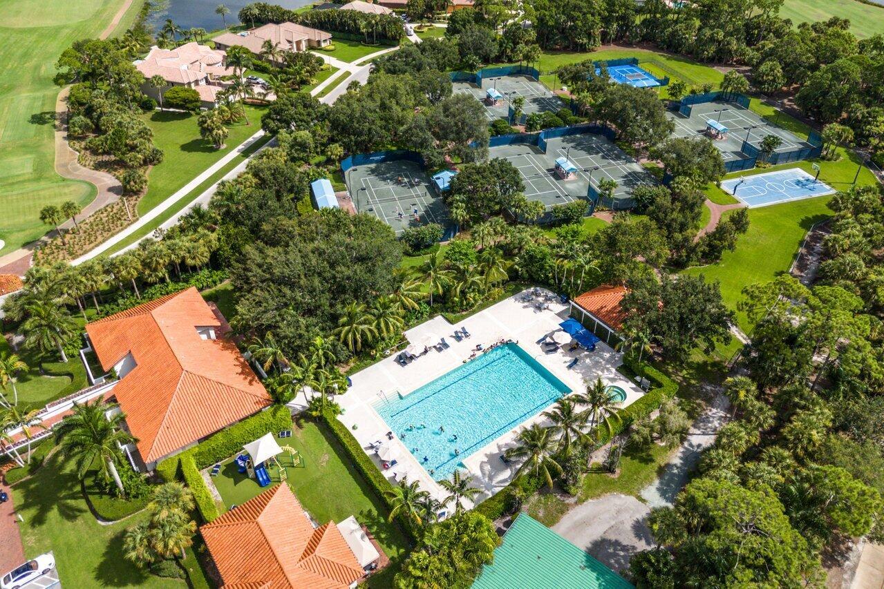 BREAKERS WEST 12 - Residential