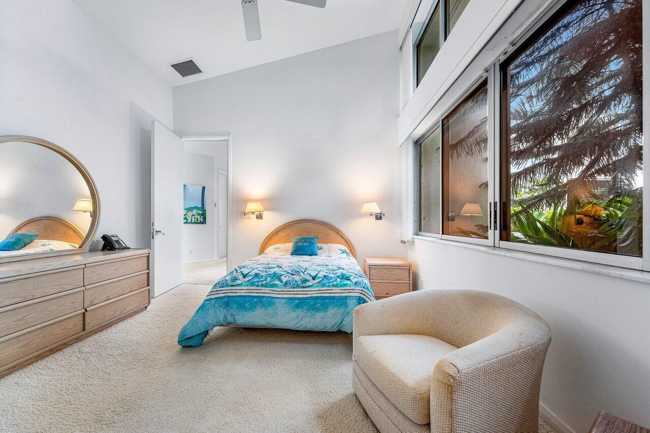 BREAKERS WEST 12 - Residential