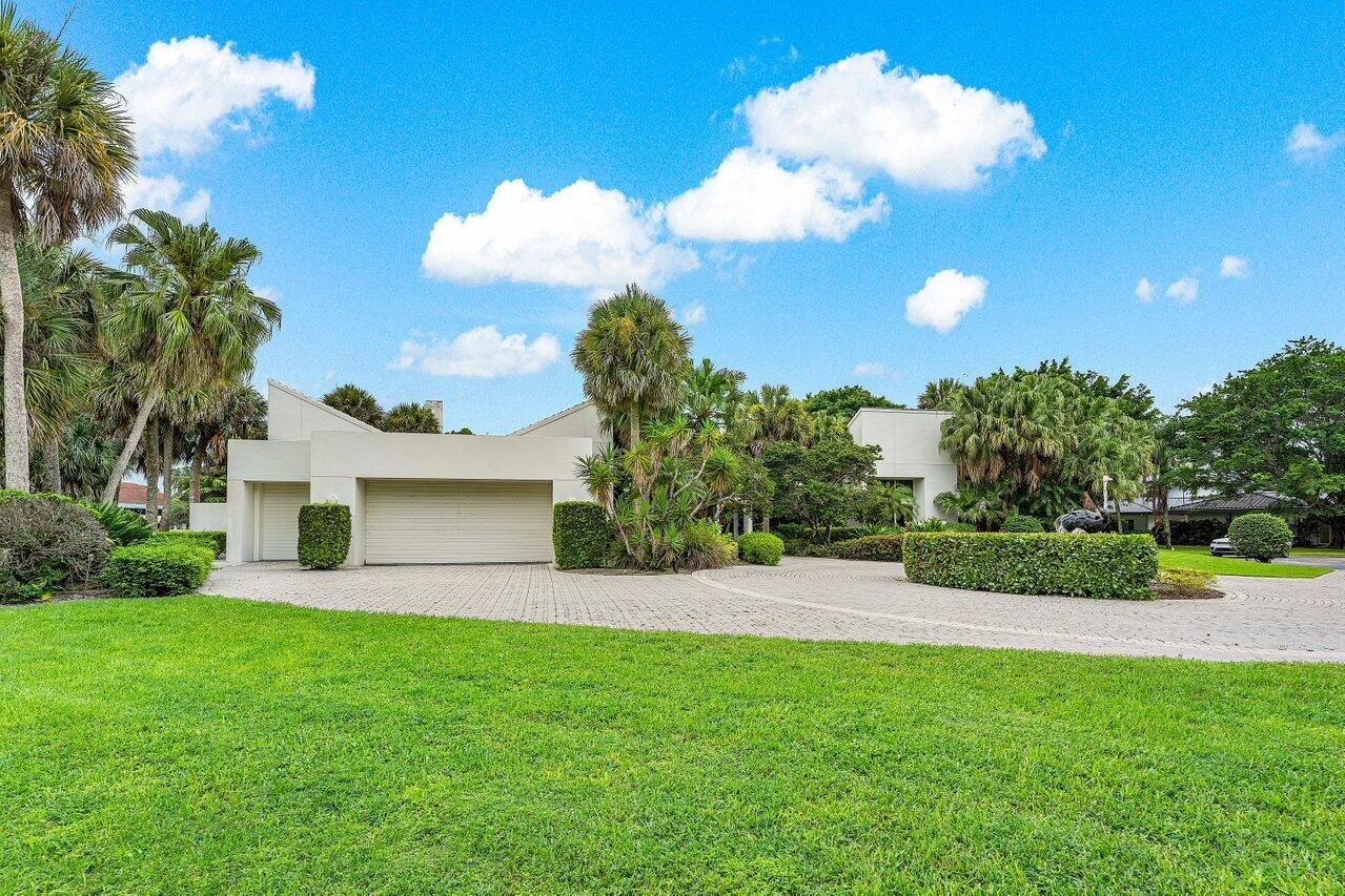 BREAKERS WEST 12 - Residential