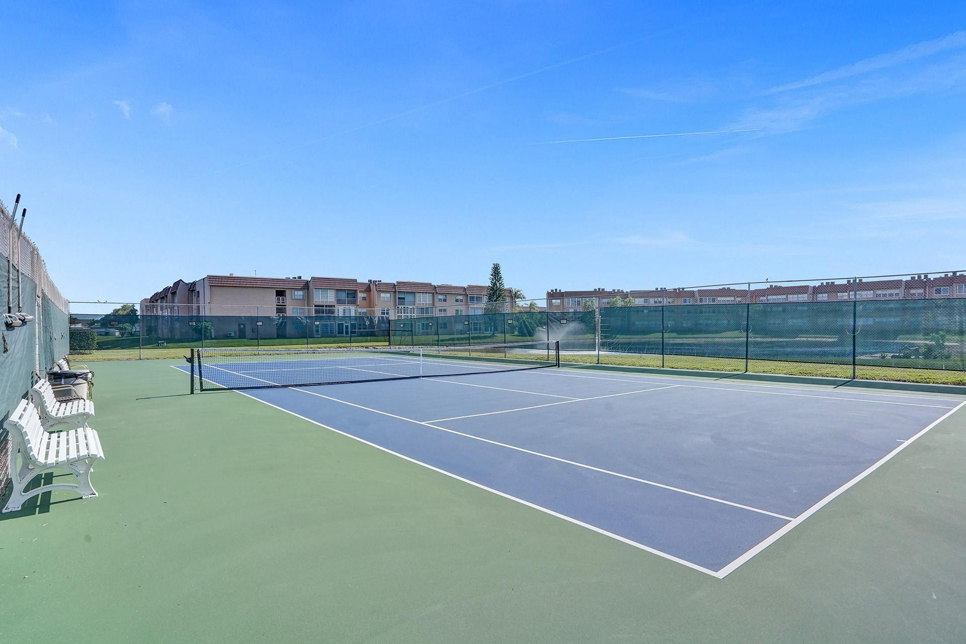 Sunrise Lakes - Residential