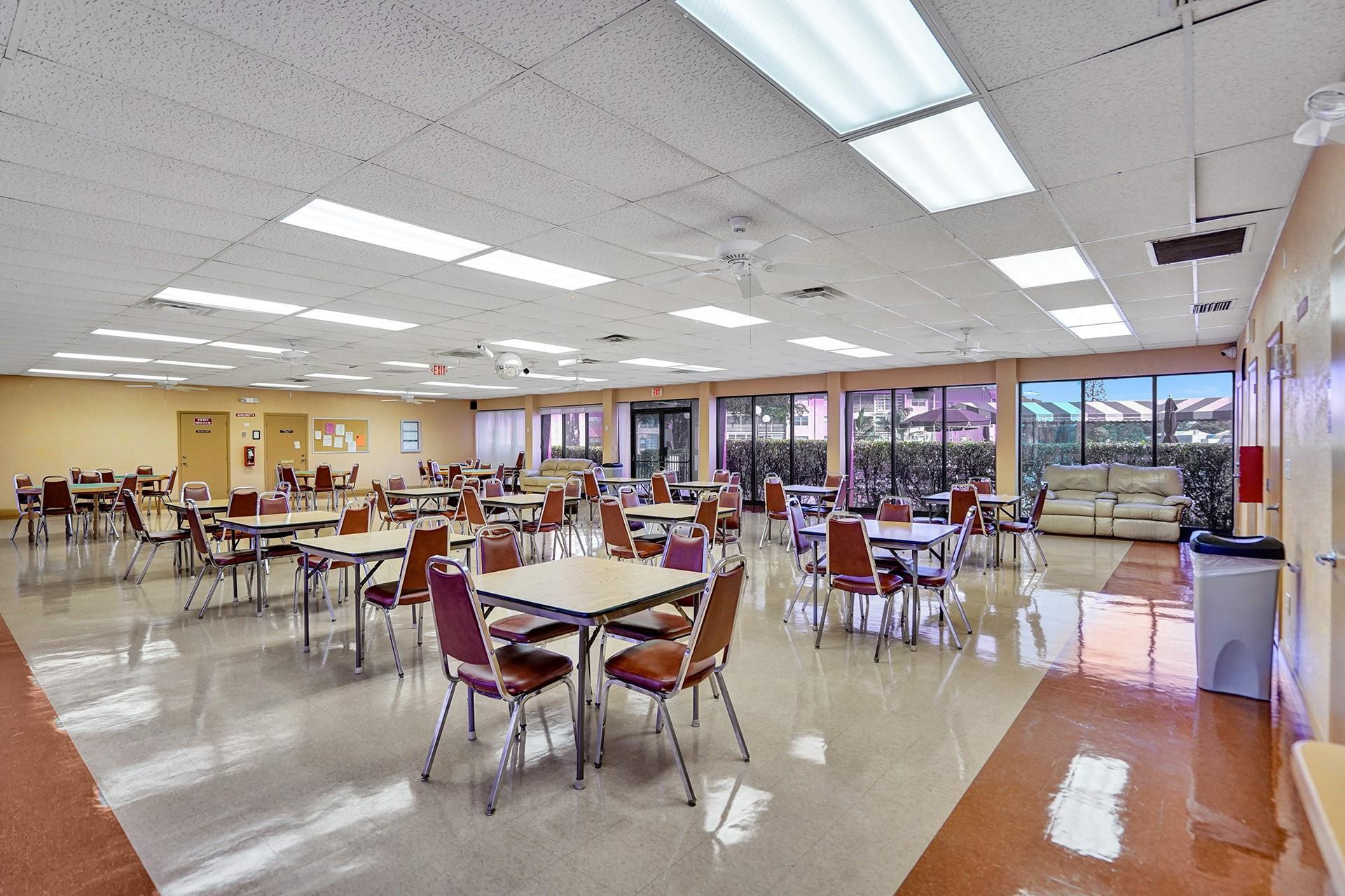 Sunrise Lakes - Residential