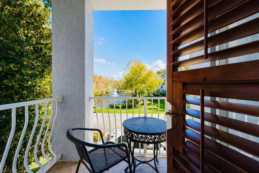 Photo of 1388 Via De Pepi, Boynton Beach, FL 33426 (MLS # B26001535)