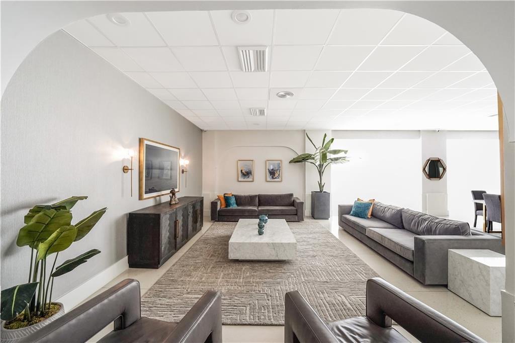 Parker Tower Condo - Residential Lease