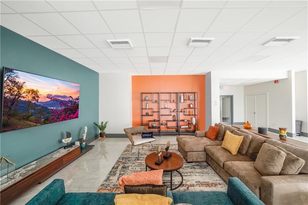 Parker Tower Condo - Residential Lease