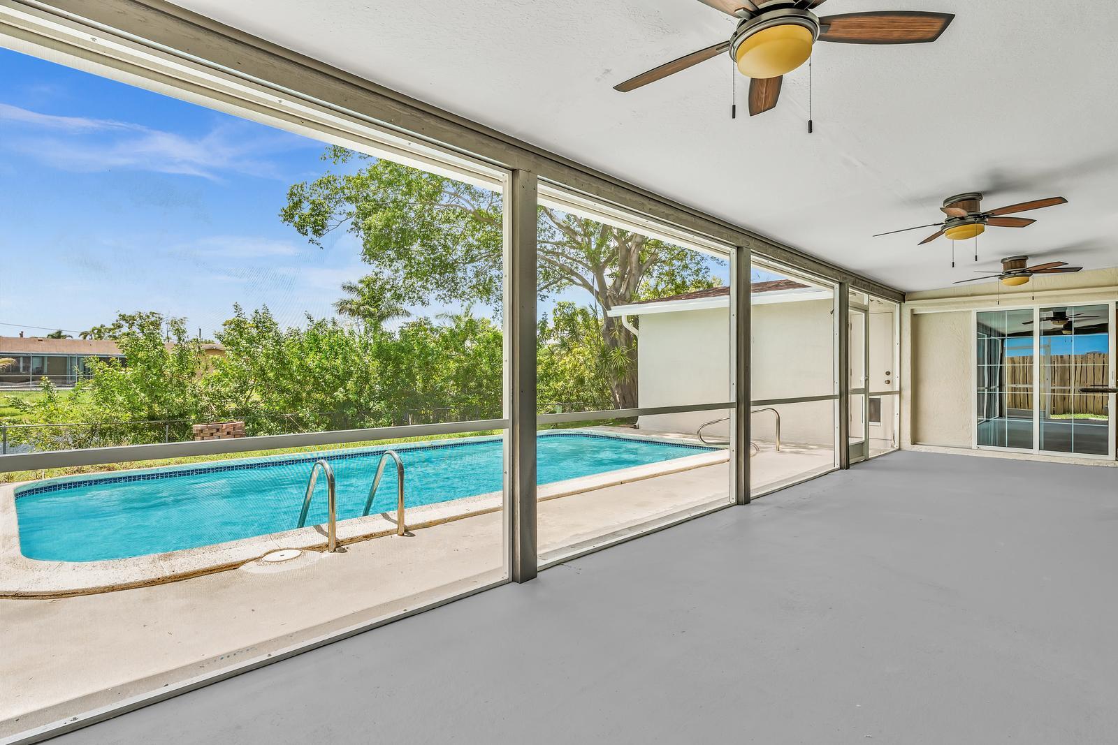 SUNRISE GOLF VILLAGE SEC 19 - Residential