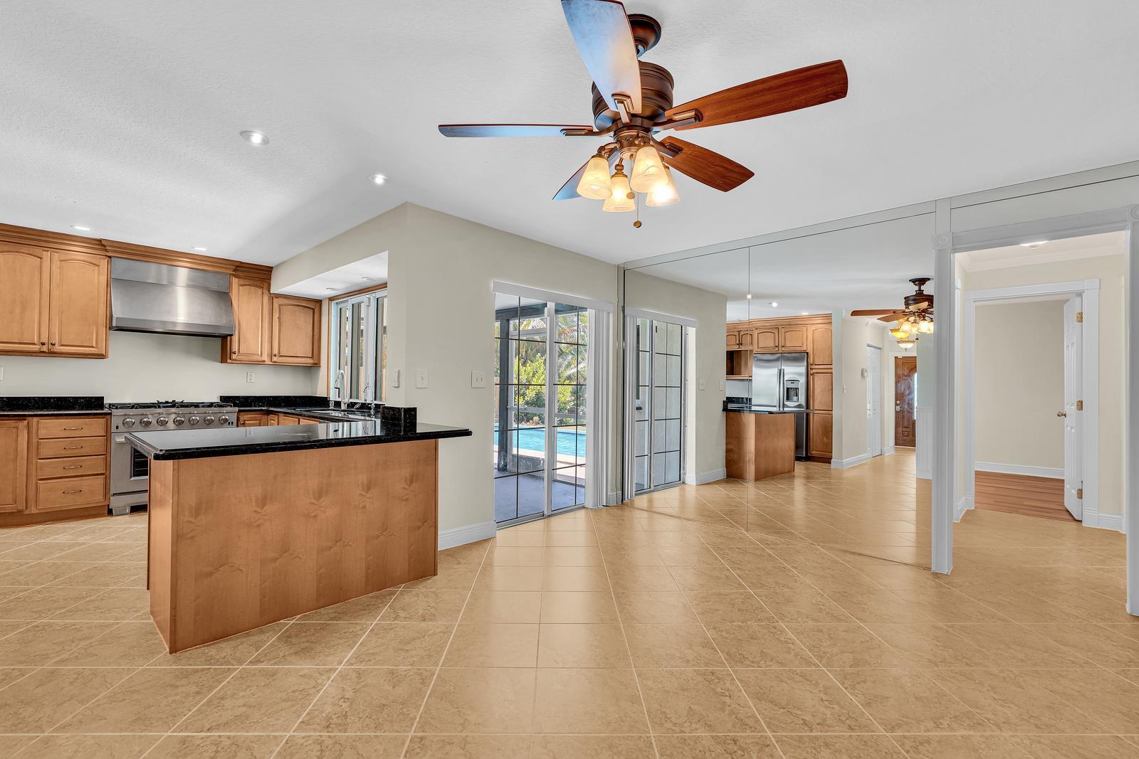 SUNRISE GOLF VILLAGE SEC 19 - Residential