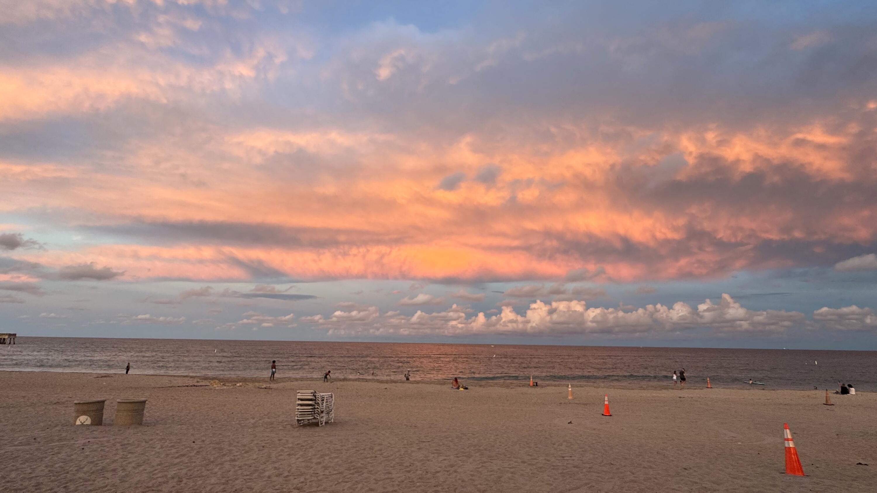 DEERFIELD SURF CLUB CO-OP - Residential Lease