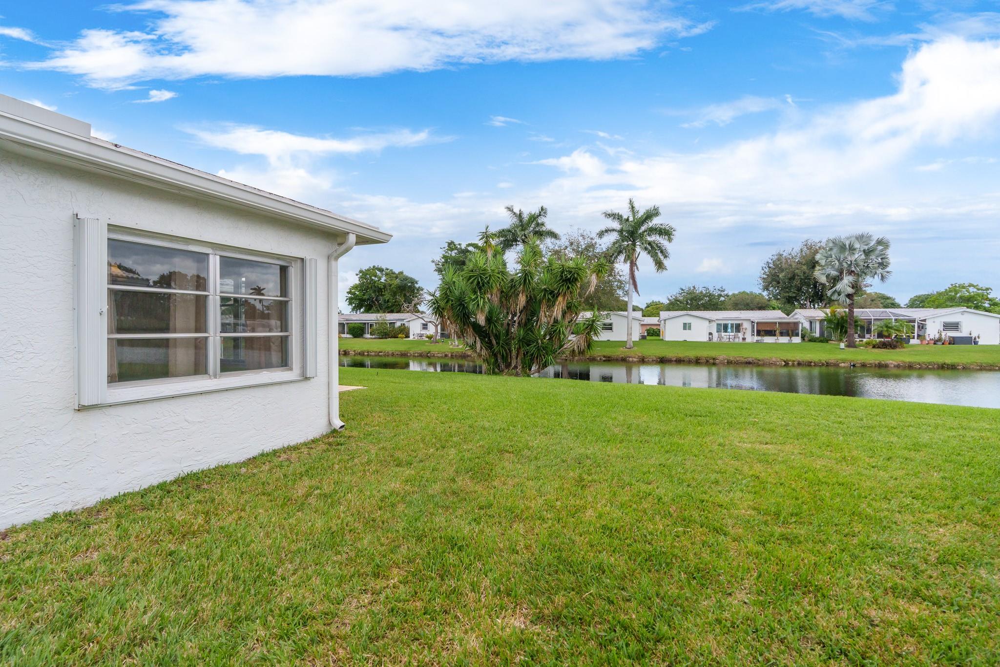 Lauderdale West 3 Sec 83- - Residential