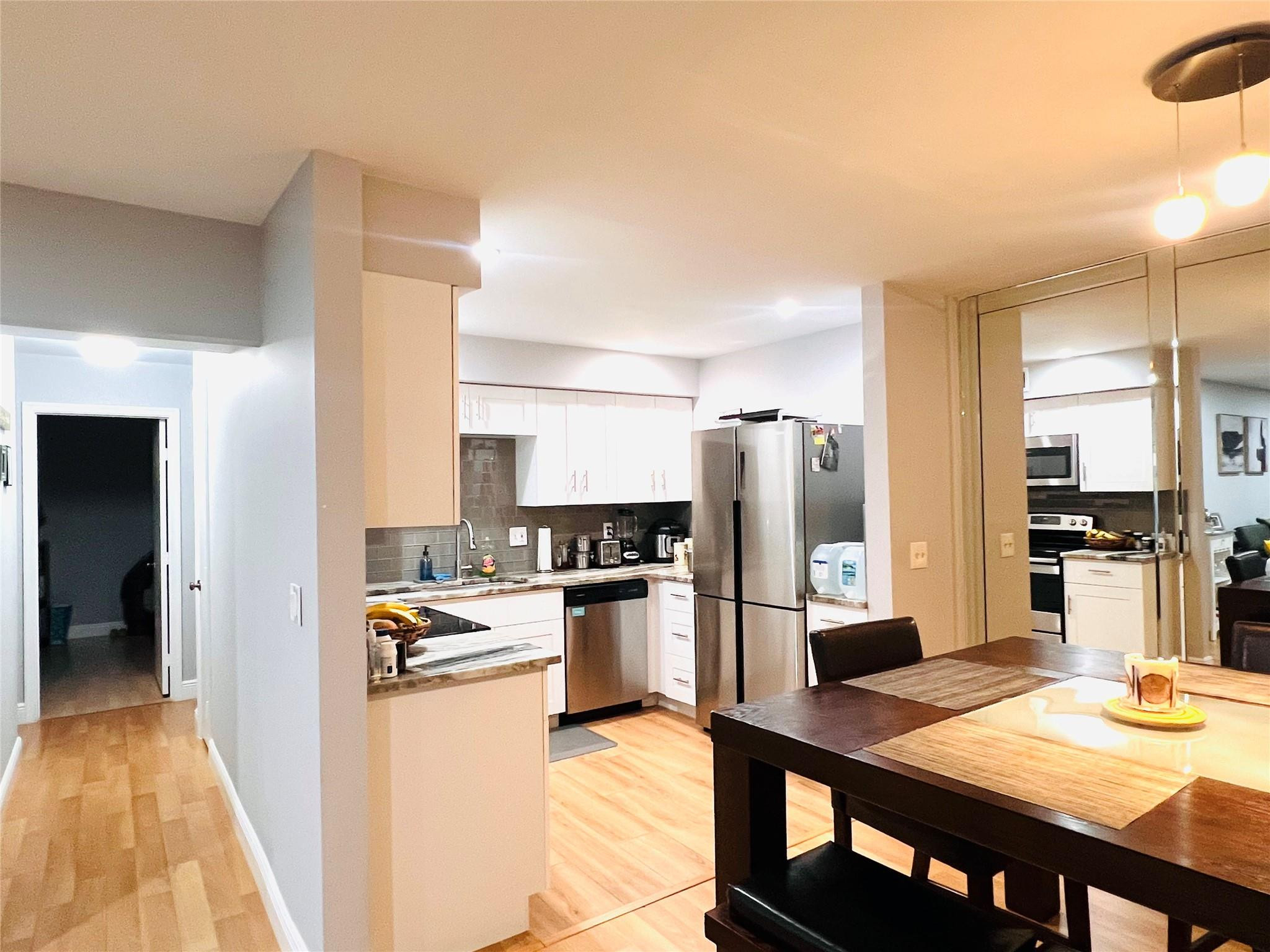 BENT TREE GARDENS WEST CO - Residential Lease