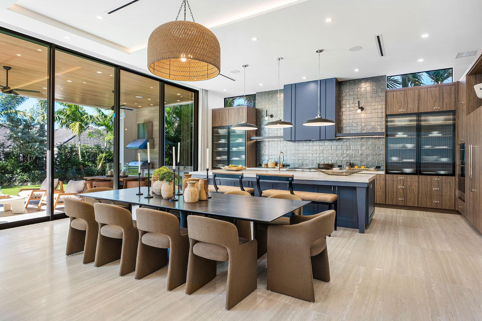 ROYAL PALM YACHT & COUNTR - Residential