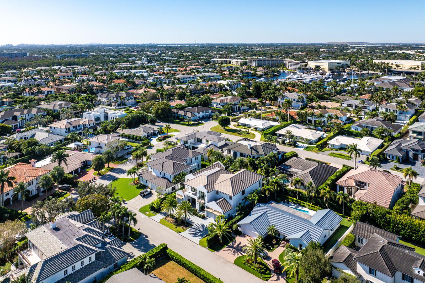 ROYAL PALM YACHT & COUNTR - Residential