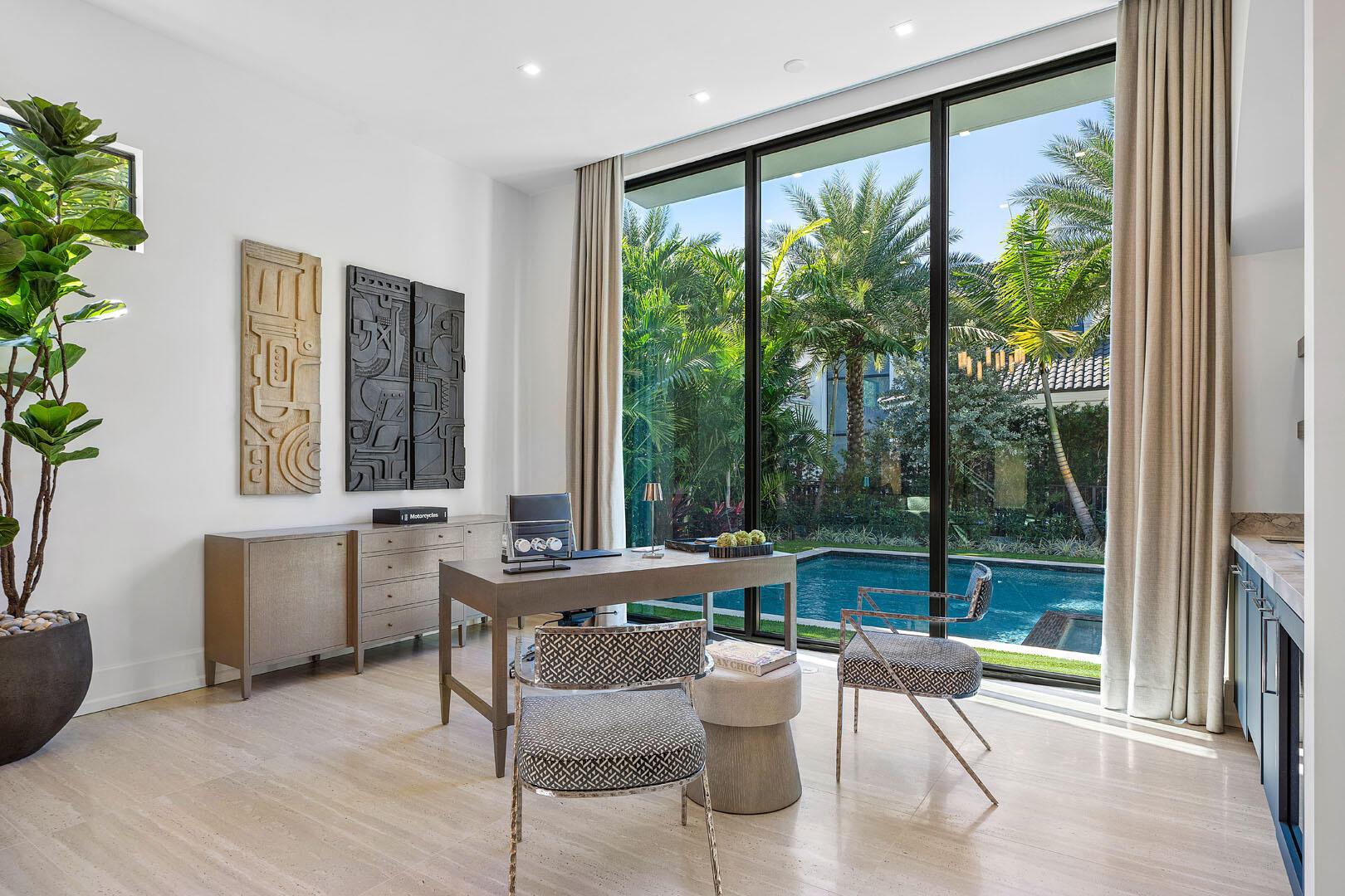 ROYAL PALM YACHT & COUNTR - Residential