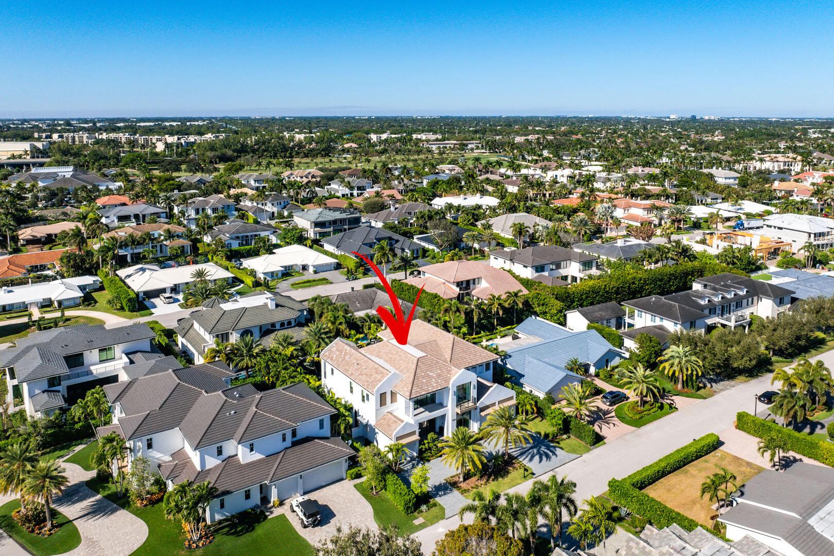 ROYAL PALM YACHT & COUNTR - Residential