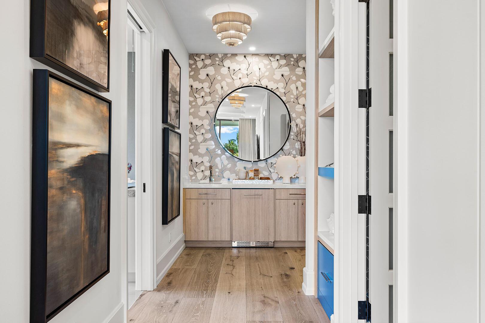 ROYAL PALM YACHT & COUNTR - Residential