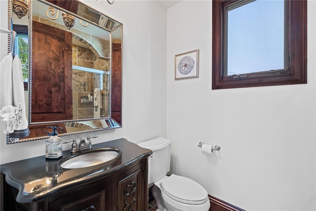 CORAL KEY VILLAS 3RD SEC - Residential