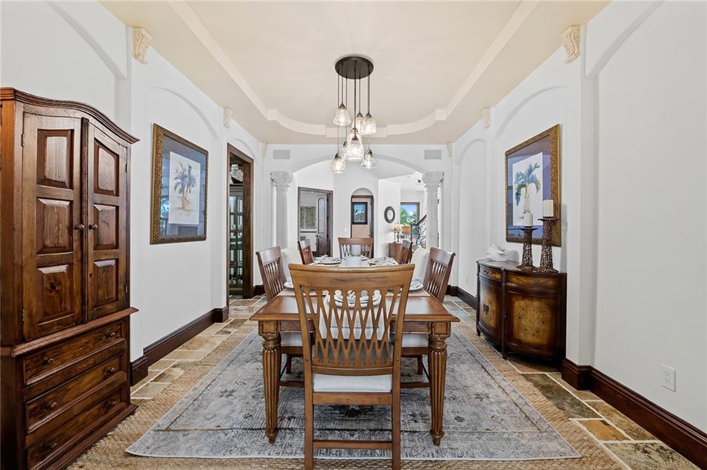 CORAL KEY VILLAS 3RD SEC - Residential