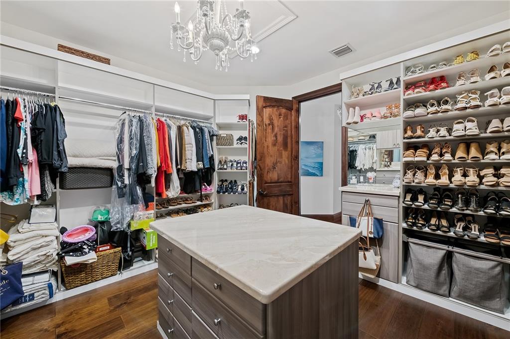 CORAL KEY VILLAS 3RD SEC - Residential