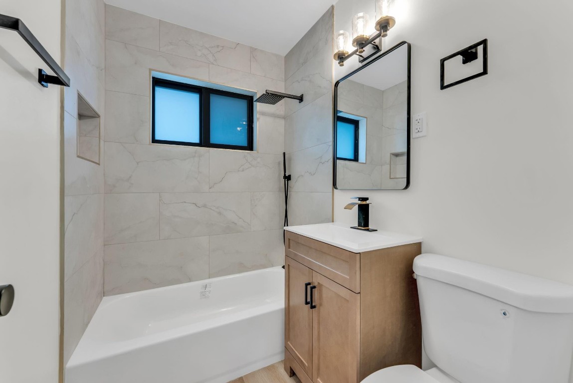 Oakland Park 2-38 B - Residential