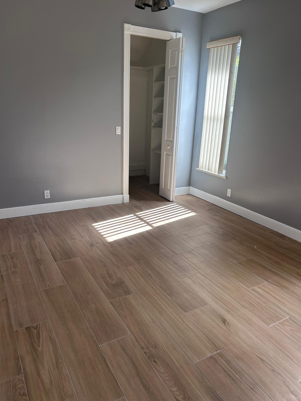 IBIS GOLF AND COUNTRY CLUB 9 - Residential Lease