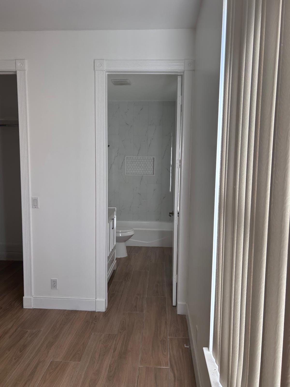 IBIS GOLF AND COUNTRY CLUB 9 - Residential Lease