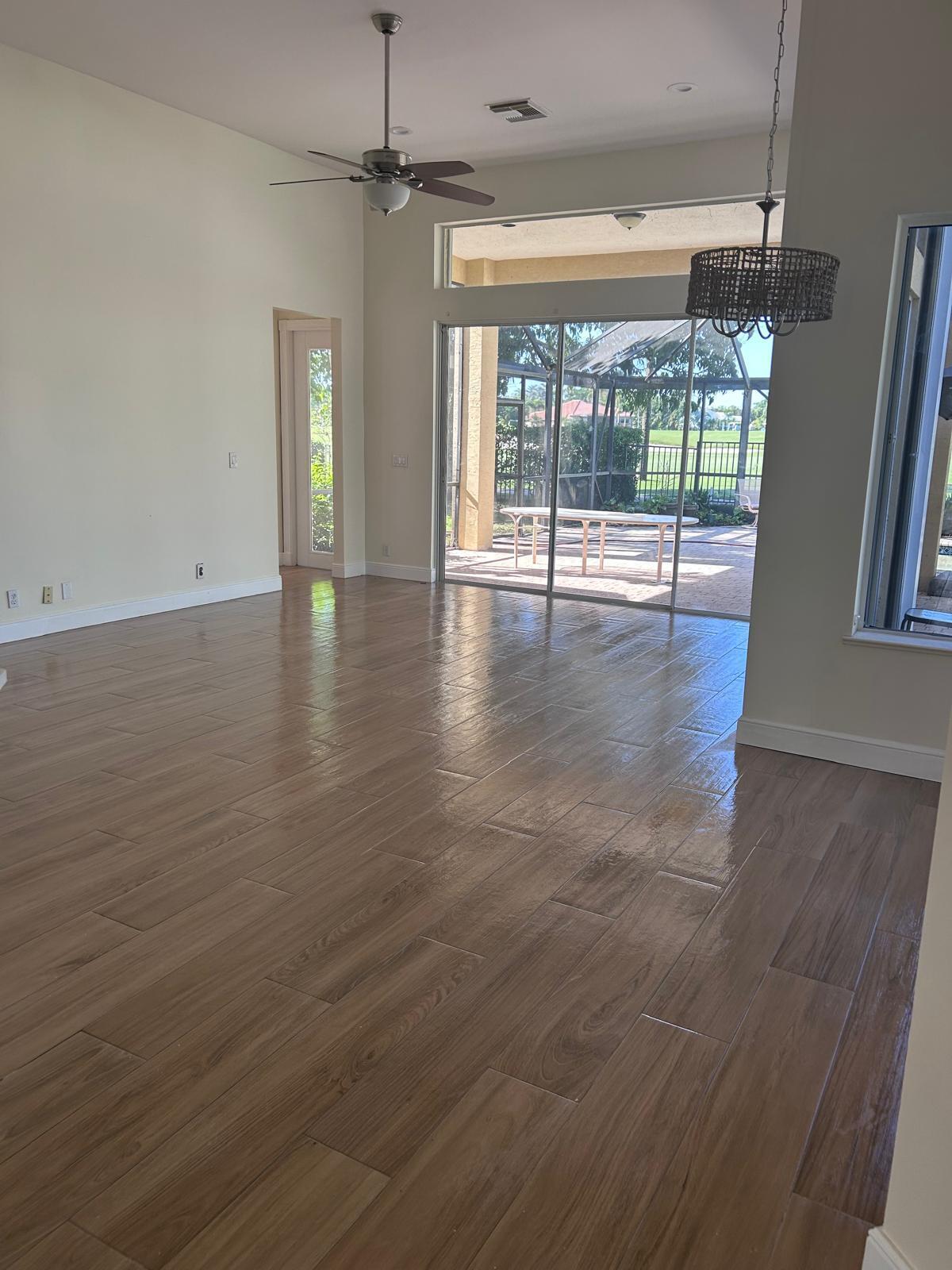 IBIS GOLF AND COUNTRY CLUB 9 - Residential Lease