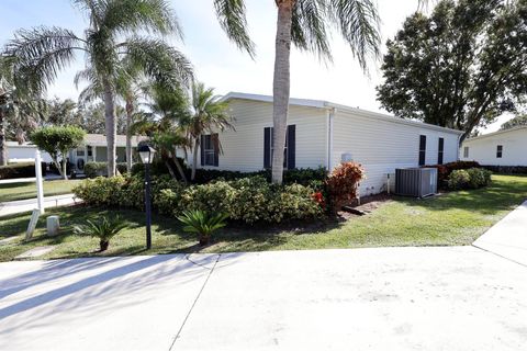 A home in Port St Lucie