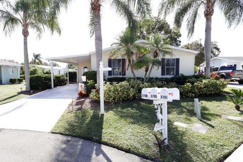 A home in Port St Lucie