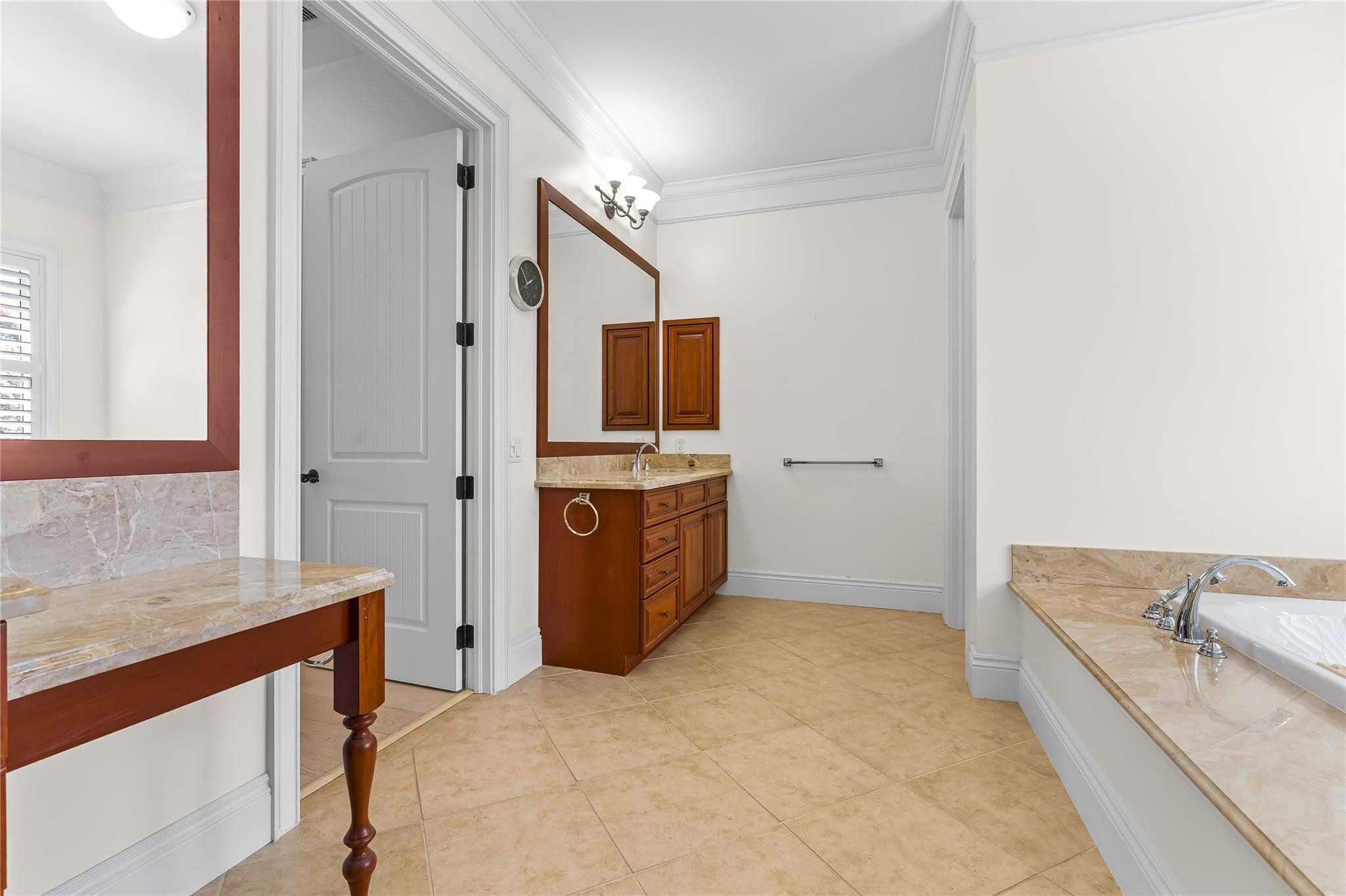 The Polo Grounds At Point - Residential