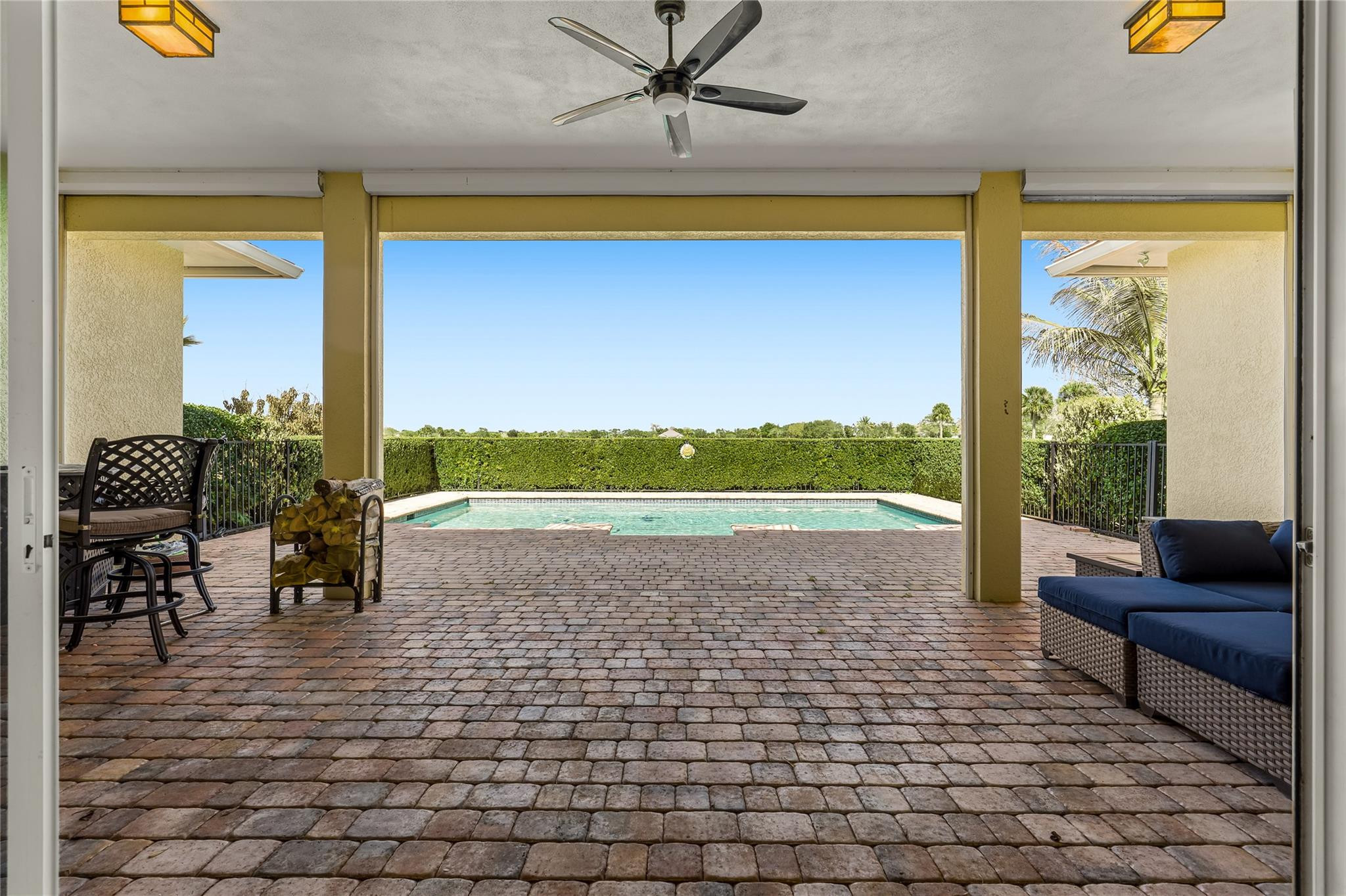 The Polo Grounds At Point - Residential