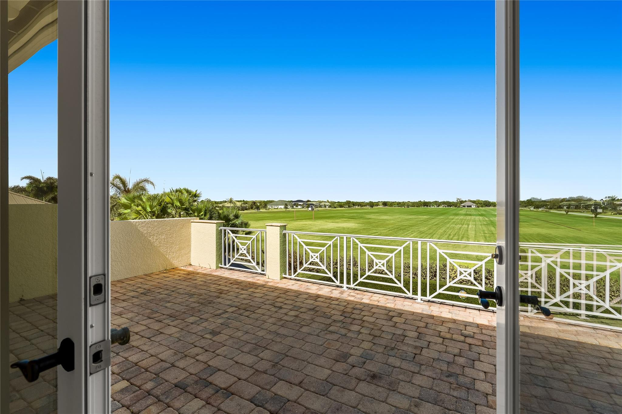 The Polo Grounds At Point - Residential