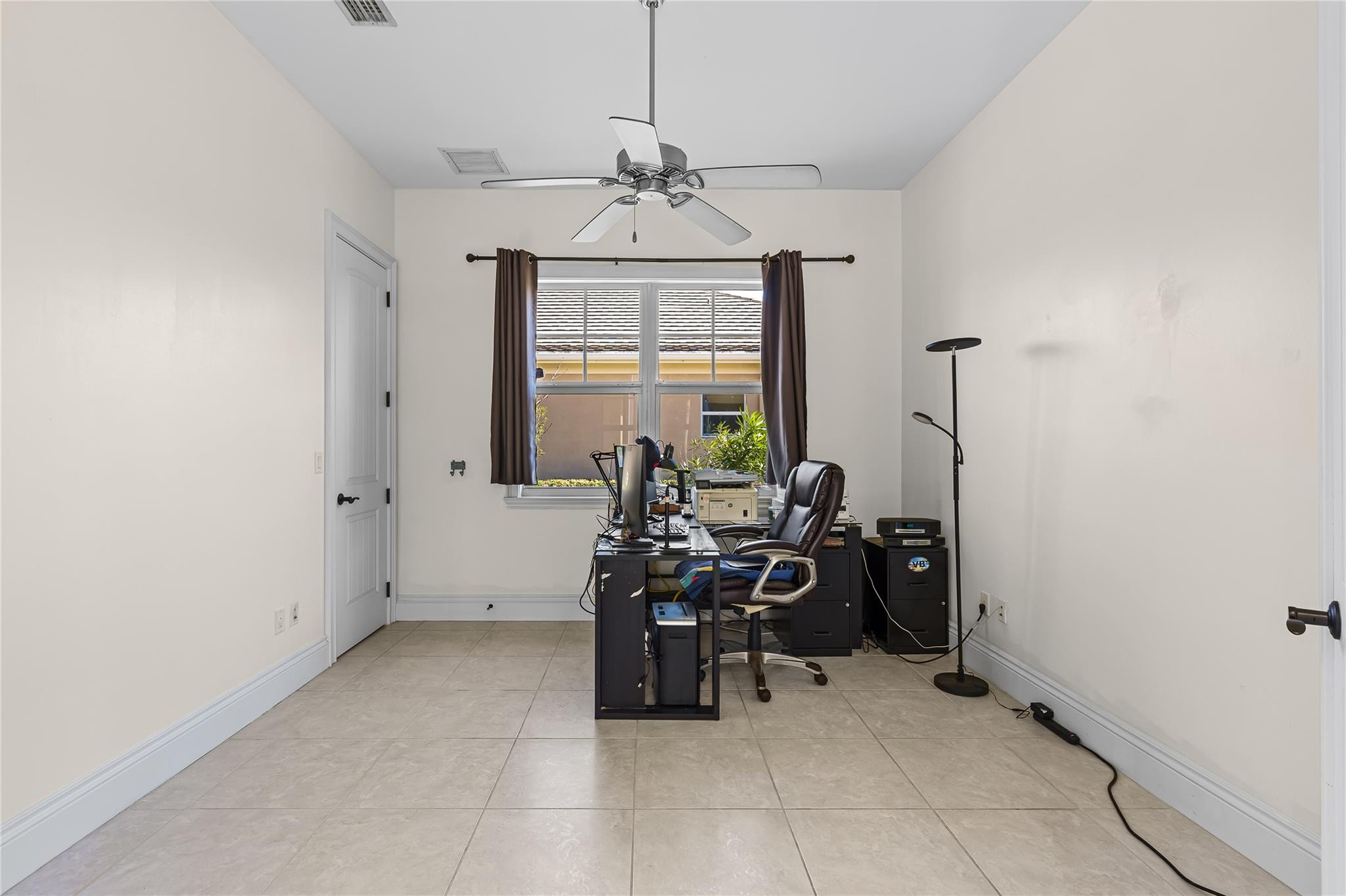 The Polo Grounds At Point - Residential