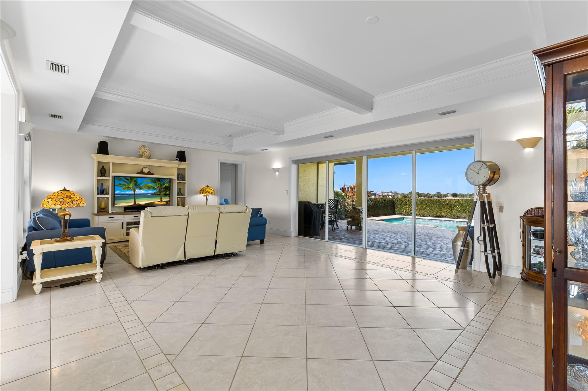 The Polo Grounds At Point - Residential