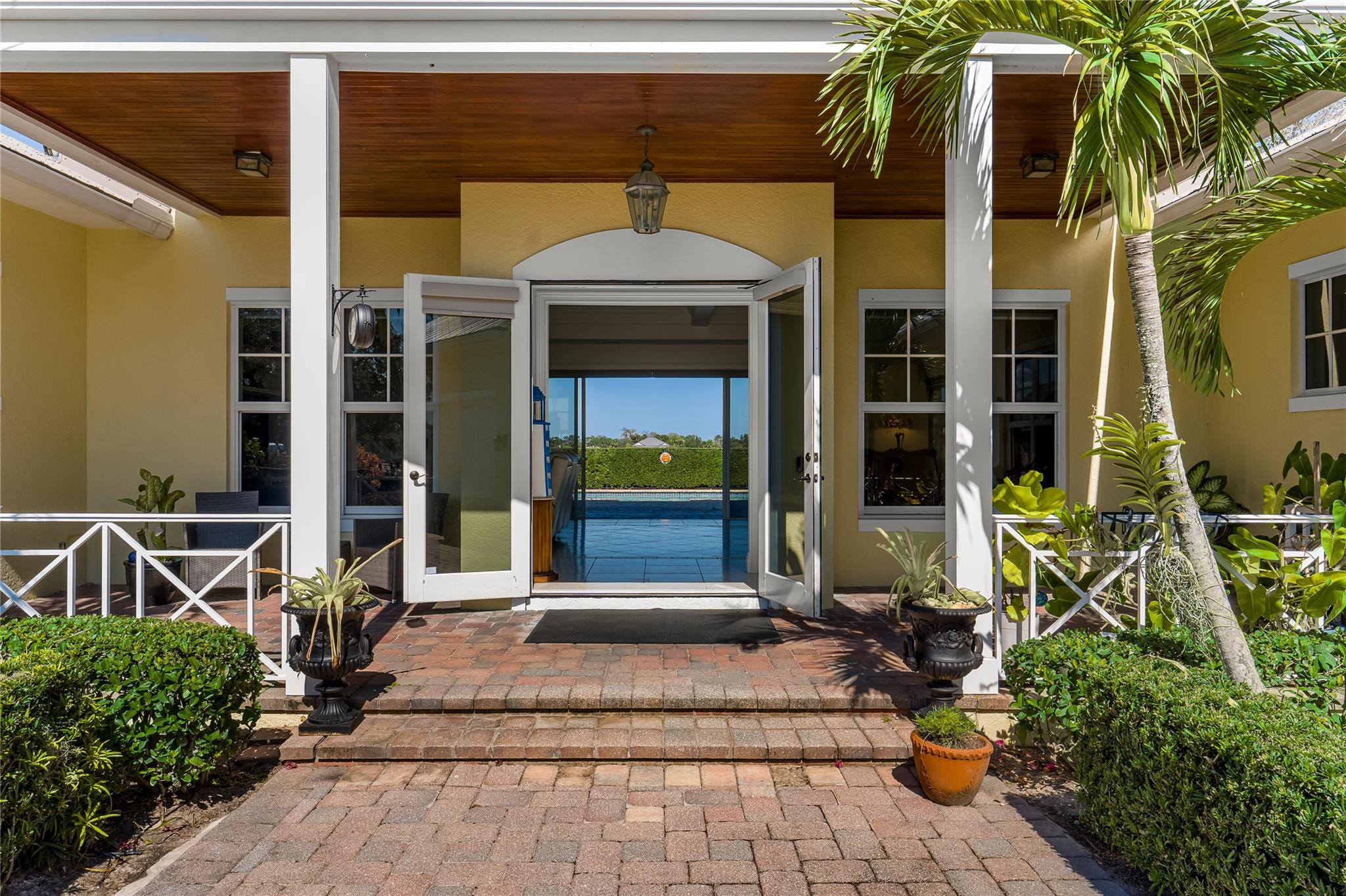 The Polo Grounds At Point - Residential