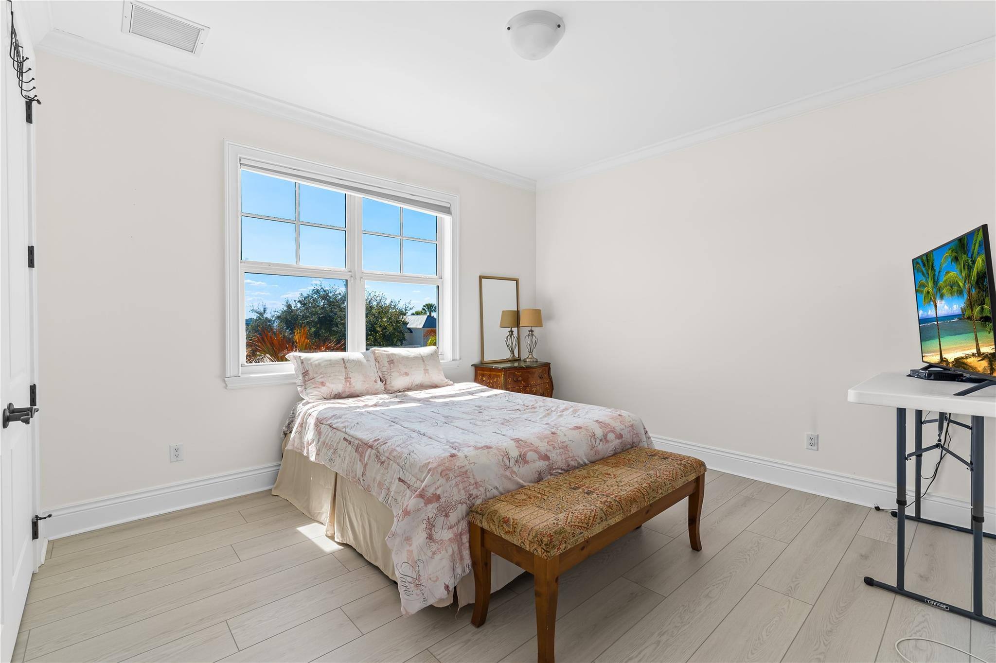 The Polo Grounds At Point - Residential